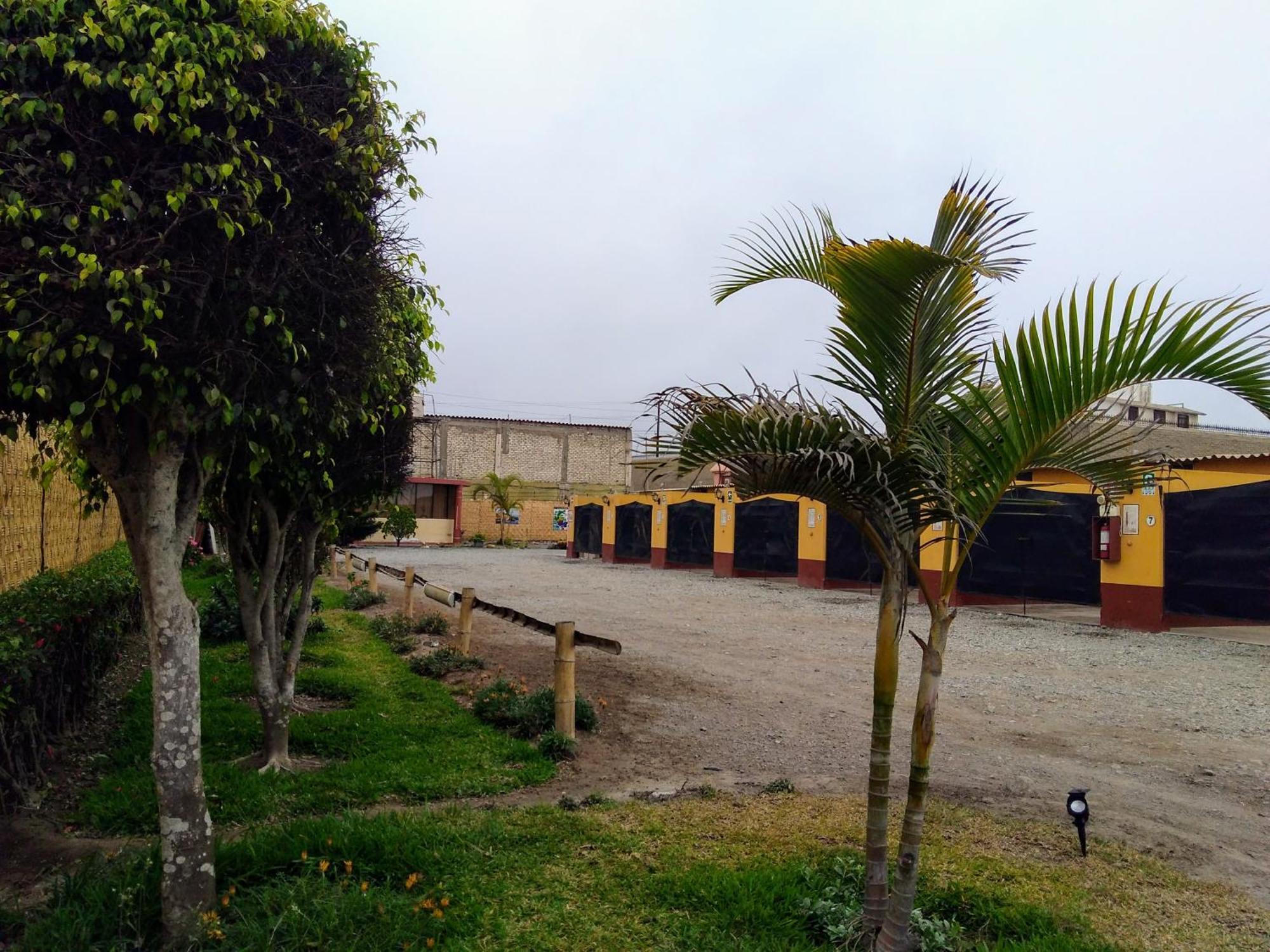 Motel Sahara Suites Barranca Bagian luar foto