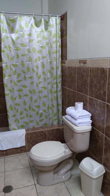 Motel Sahara Suites Barranca Bagian luar foto